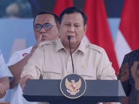 Hari Buruh 2026: Prabowo Wacanakan Penurunan Potongan Aplikator Ojol hingga di Bawah 10 Persen
