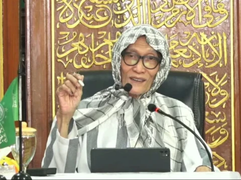 Sembelih Hewan Kurban di Halaman Masjid, Begini Penjelasan KH Miftachul Akhyar