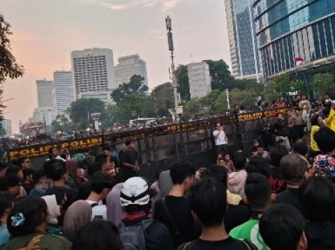 Bukan Kebencian, Aksi Indonesia Bangkrut Didasari Kebijakan Pemerintah yang Sengsarakan Rakyat