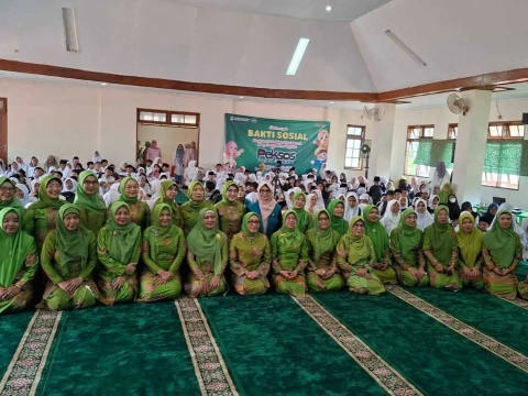 Muslimat NU Santuni 300 Anak Yatim, Jadikan Muharram Momentum Perkuat Kepedulian Sosial