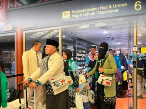Kemenhaj Minta PPIU Tertibkan Kedatangan dan Bagasi Jamaah Umrah di Terminal 2F