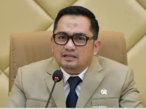 DPR Desak Pemerintah Segera Cairkan Dana Bagi Hasil, Bantu Daerah Bayar Gaji PPPK