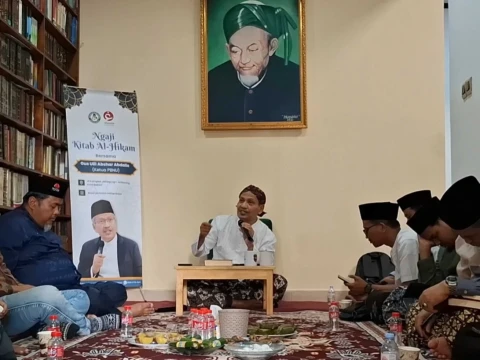 Ngaji Al-Hikam, Perlu Fase Menepi dari Ketenaran dalam Hidup