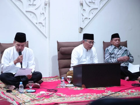 Gelar Istighotsah, Gus Yahya Ajak Nahdliyin Niatkan Perjalanan ke Muktamar sebagai Ibadah