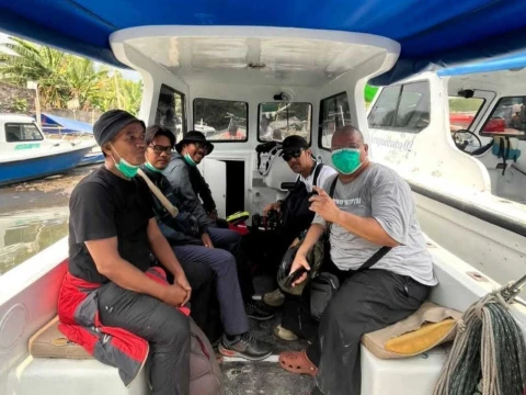 Lima Wartawan Hilang Kontak di Perairan Gunung Anak Krakatau, Tim SAR Lakukan Pencarian