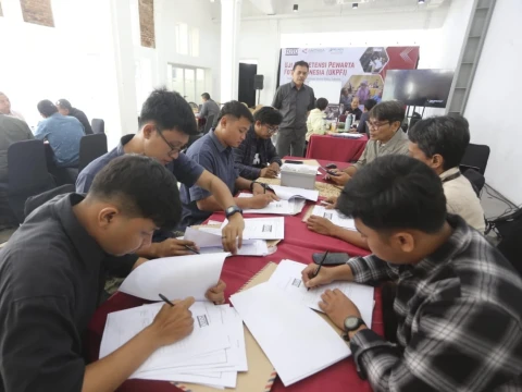 18 Pewarta Foto Lulus UKW PFI, Jurnalis NU Online di Antaranya