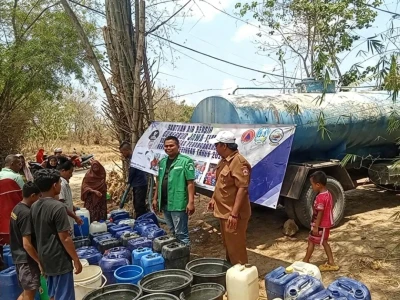 GP Ansor di Bangkalan Bantu Salurkan Air Bersih