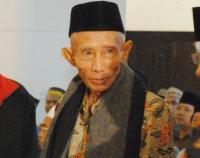 Kisah Kiai Sahal Mahfudh yang Hobi Baca Buku