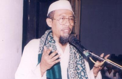 KH Mahrus Hasyim, Kiai Azimat Santri dan Masyarakat Pacitan
