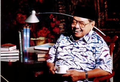 Gus Dur Tak Jadi Beli Buku
