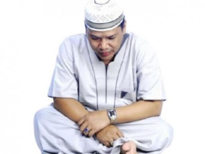Innalillahi Muqadam Tarekat Tijaniyah dari Garut KH Dang Fathurrahman Wafat