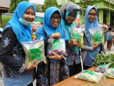 Santri Berdikari Wujudkan Pesantren Mandiri