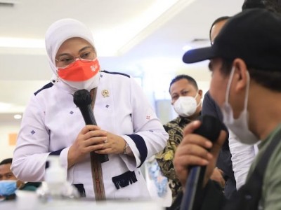 Kemnaker Kebut 70 Persen Vaksinasi bagi Pekerja