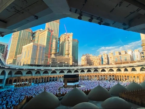 4 Amalan Ini Pahalanya Setara dengan Haji dan Umrah