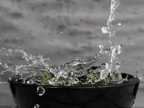 Air Bercampur Garam Ruqyah, Apakah Bisa Dipakai Bersuci?