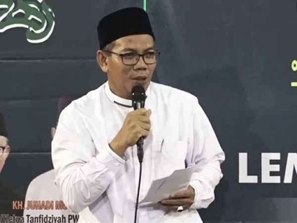 KH Juhadi Muhammad Ungkap Pentingnya Berdzikir di Tengah Kemajuan Teknologi Informasi 
