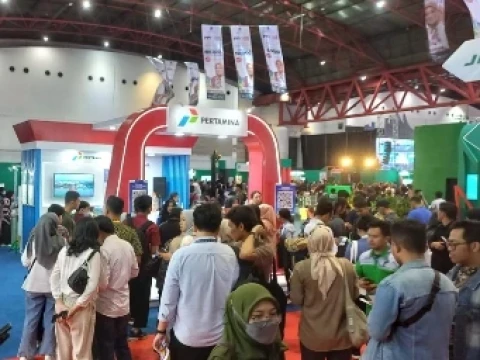 Padati Job Fair Nasional Kemnaker, Ribuan Orang Cari dan Lamar Kerja