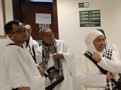 Jumat Perdana di Masjidil Haram, Kemenag Imbau Jamaah Haji Indonesia Datang Awal untuk Hindari Kepadatan