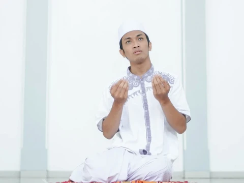 Waktu Terbaik Tahajud yang Jarang Diketahui