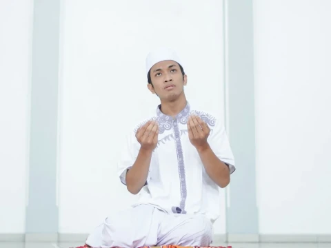 Jangan Gunakan Nasihat Agama untuk Membenarkan Dosa dan Kemaksiatan