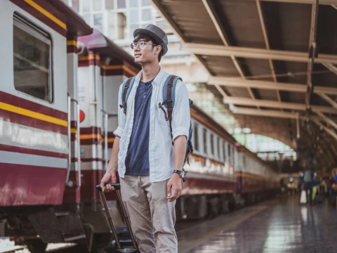 Tidak Shalat Jumat karena Masih di Perjalanan Bekerja, Apakah Berdosa?