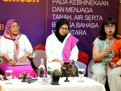 Perempuan Tanggung Beban Berlapis Krisis Ekologi, Negara Tak Boleh Abai