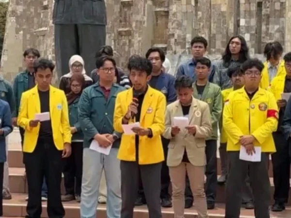 Dua Tahun Pemerintahan Prabowo-Gibran, Mahasiswa Sampaikan Lima Tuntutan dari Bencana hingga Ekonomi