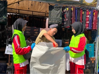 Gerakan Gema Sajadah Sukses Pilah Hampir 7 Ton Sampah di Muktamar Ke-35 NU
