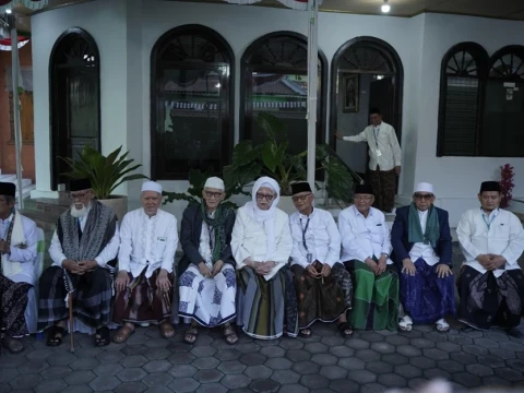 AHWA Berkumpul di Ndalem Kasepuhan Tambakberas untuk Tentukan Ketua Umum PBNU