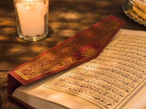 Membaca Al-Qur’an Bisa Jadi Makruh Jika...