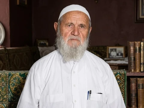 Menakar Kapasitas Al-Albani dalam Ilmu Hadits: Benarkah Layak Disebut Muhaddits?