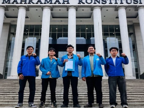 Aliansi Mahasiswa UIN Jakarta Serahkan Amicus Curiae ke MK, Desak Pembiayaan MBG Sesuai Fungsi Anggaran 