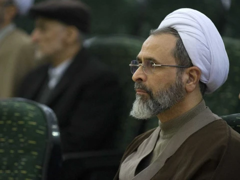 Alireza Arafi Terpilih sebagai Anggota Dewan Kepemimpinan Sementara Iran Usai Ali Khamenei Gugur