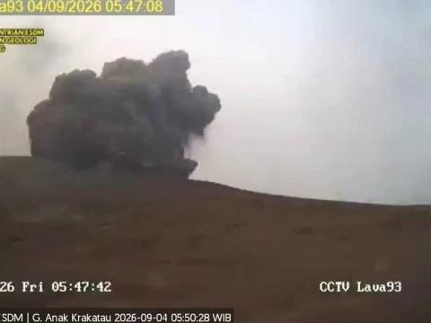 Penerbangan Soetta Ditutup Sementara Imbas Sebaran Abu Vulkanik Erupsi Gunung Anak Krakatau