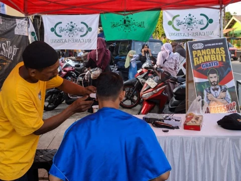 Booth NU Care-LAZISNU Jadi Magnet Peserta Munas-Konbes NU 2026 di Ploso Kediri