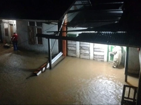Banjir Landa Sejumlah Pemukiman Warga di 7 Kecamatan Abdya, Warga Diminta Tetap Waspada