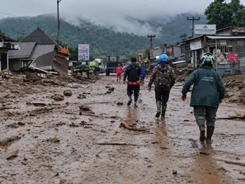 Pascabanjir Bandang Solok: 1 Meninggal Dunia, 1 Orang Hilang, 100 Warga Mengungsi