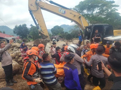 Satu Korban Hilang Banjir Bandang Solok Ditemukan, 480 Warga Masih Mengungsi