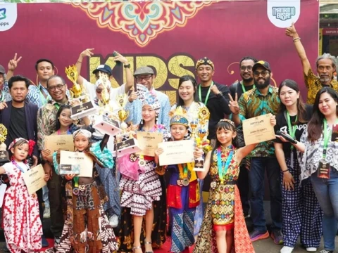 Gelar Kids Batik Fashion Show, GP Ansor Ajak Masyarakat Cintai Batik Sejak Dini