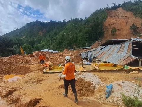 Badan Geologi Ingatkan 12 Provinsi Rawan Longsor, Ini Penjelasan Pakar UGM