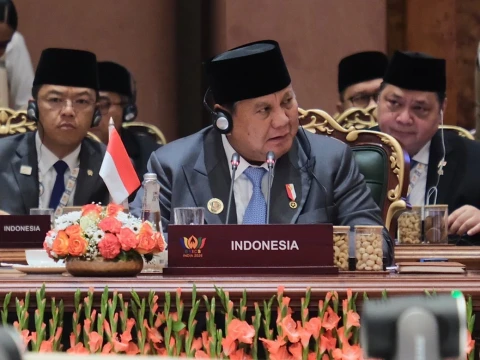 Prabowo Bicara Ketahanan di BRICS, Rakyat Indonesia Masih Menghirup Asap Karhutla