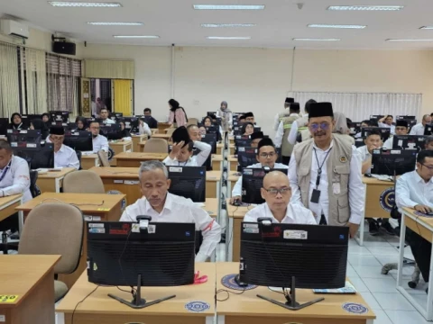 Kemenhaj Gandeng BKN Gelar CAT Seleksi PPIH 2027 di 35 Titik, Transparansi Diperkuat