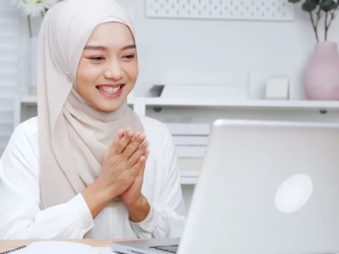 Etika Menyikapi Kenalan dari Media Sosial yang Tidak Sesuai Ekspektasi