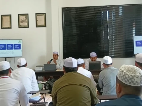 Daurah Tahqiq Beit at-Turath Kalimantan Bahas Pentingnya Validasi Teks Turats