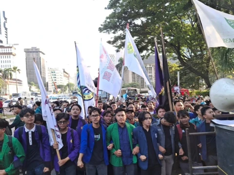 Mahasiswa Gelar Demo Tuntut Pemerintah Batalkan Kenaikan PPN 12%