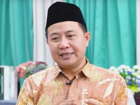 Ada Jamaah Kelahiran 1908, Ini Pesan Dirjen PHU kepada Para Petugas Haji