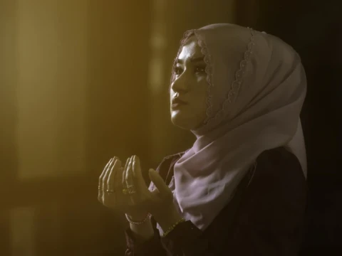 Ini Lafal Doa Akhir dan Awal Tahun Hijriah