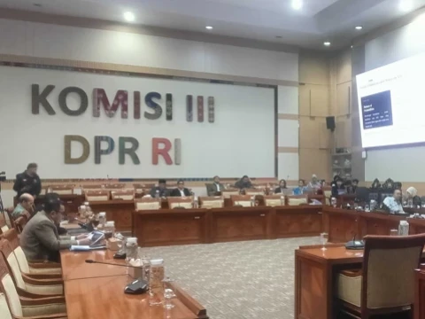 Kejar Pengesahan Akhir Tahun, DPR Bentuk Panja RUU Perampasan Aset Dipimpin Habiburokhman