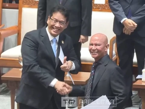 DPR Sahkan UU APBN 2026, Menkeu Purbaya Minta DPR Kawal Serapan Anggaran