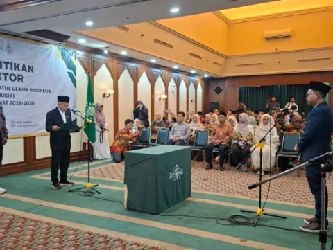 Fariz Alnizar Dilantik sebagai Rektor Unusia Periode 2026–2030
